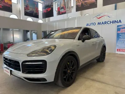 Usata Porsche Cayenne Platinum Edition 340 CV (250 kW) 2022 Grigio SUV