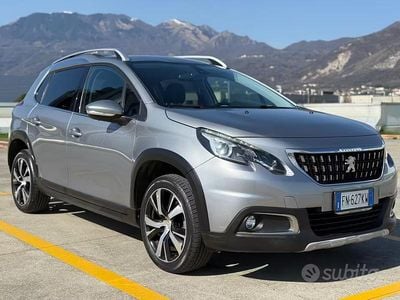 Usata Peugeot 2008 S 110 CV (80 kW) 2018 Grigio SUV