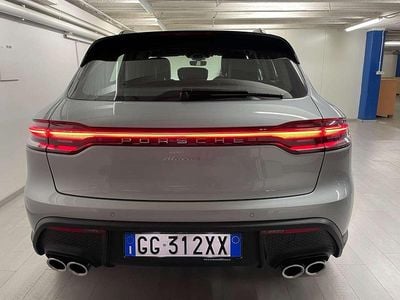 Usata Porsche Macan 265 CV (194 kW) 2022 È un colore speciale SUV