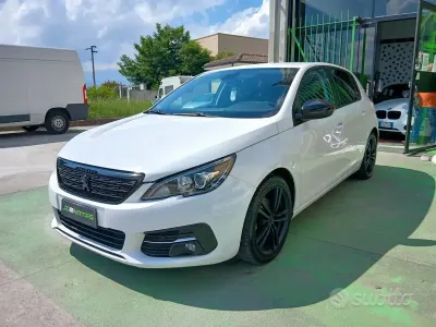 Usata Peugeot 308 131 CV (96 kW) 2019 Bianco Berlina
