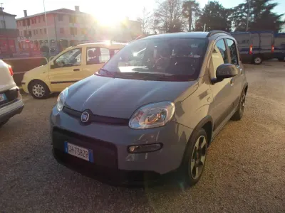 Usata Fiat Panda City Life 70 CV (51 kW) 2022 Blu Utilitaria