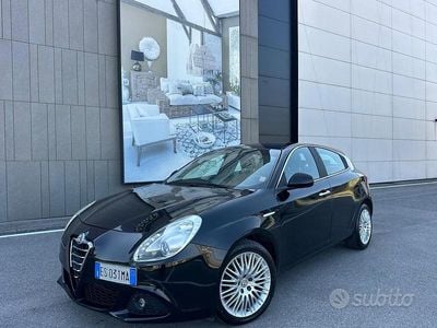 Usata Alfa Romeo Giulietta Exclusive 105 CV (77 kW) 2013 Nero Utilitaria