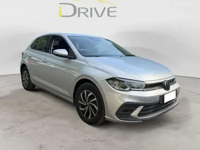 Usata VW Polo 95 CV (69 kW) 2022 Argento Utilitaria