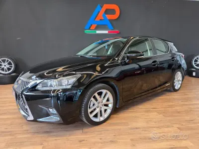 Usata Lexus CT200h Business Edition 99 CV (72 kW) 2018 Nero Berlina