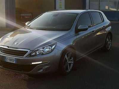 Begagnad Peugeot 308 Access 116 HK (85 kW) 2015 Grå Sedan