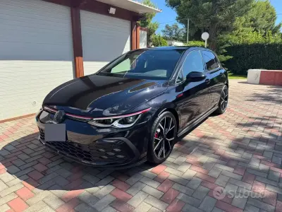 Begagnad VW Golf VIII GTI 245 HK (180 kW) 2023 Svart Sedan