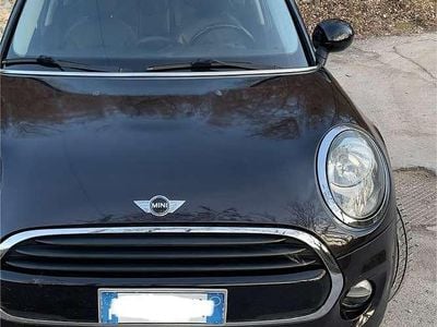 Usata Mini Cooper D Business 116 CV (85 kW) 2015 Utilitaria
