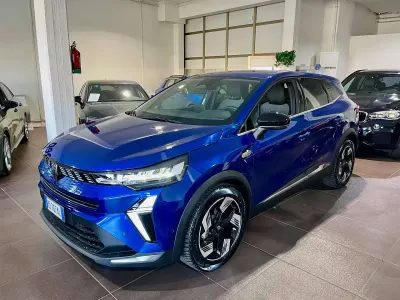 Usata Renault Symbioz Techno 140 CV (102 kW) 2026 Blu/azzurro SUV