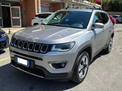 Usata Jeep Compass Limited 140 CV (102 kW) 2020 Argento SUV