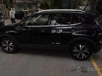 Usata VW T-Cross 110 CV (80 kW) 2021 Nero SUV