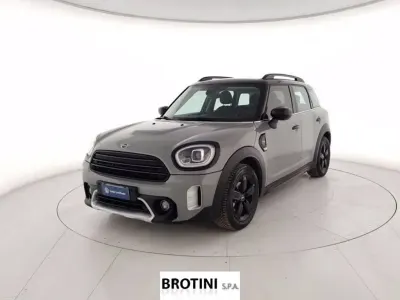 Usata Mini Cooper Countryman 136 CV (100 kW) 2020 Grigio metallizzato SUV