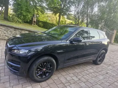 Usata Jaguar F-Pace Prestige 179 CV (131 kW) 2018 Nero SUV