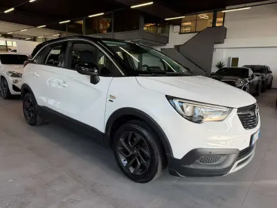 Usata Opel Crossland X Innovation 83 CV (61 kW) 2019 Bianco SUV