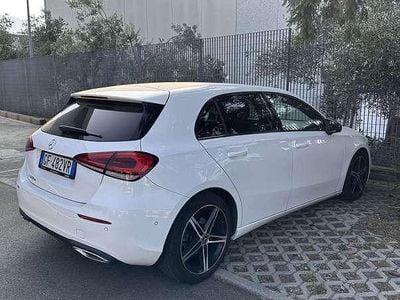 Bianco Usata 2021 Mercedes A200 Edition Berlina | 26.000 € (Buon prezzo)