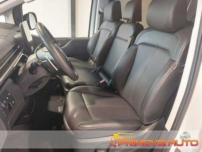 Usata Hyundai Staria 2023 Bianco Monovolume