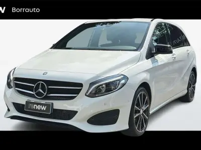 Usata Mercedes B180 Business 109 CV (80 kW) 2015 Bianco Utilitaria
