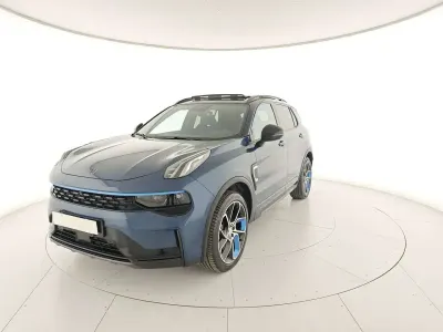 Usata Lynk & Co 01