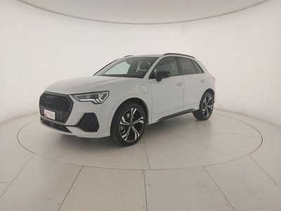 Usata Audi Q3 Ambiente 245 CV (180 kW) 2024 Bianco ghiacciaio metallizzato SUV