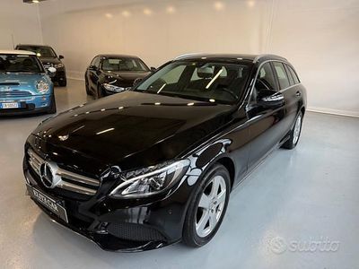 Usata Mercedes C220 170 CV (125 kW) 2016 Nero Station wagon