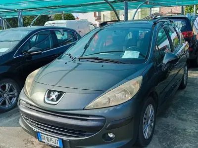 Usata Peugeot 207 73 CV (53 kW) 2009 Grigio Station wagon