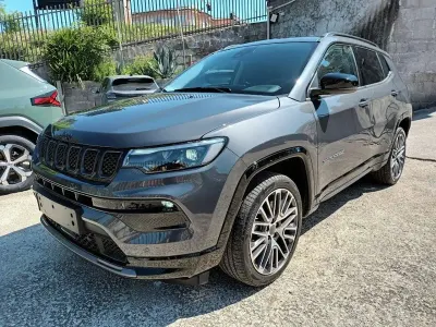 Usata Jeep Compass Summit 131 CV (96 kW) 2025 Grigio SUV