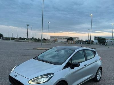Usata Ford Fiesta Titanium 86 CV (63 kW) 2017 Grigio Berlina