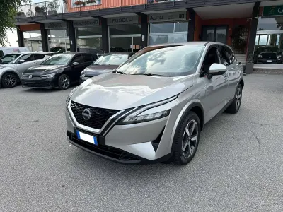 Usata Nissan Qashqai N-Connecta 158 CV (116 kW) 2024 Grigio SUV