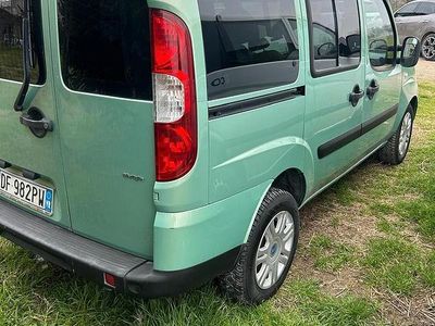 Usata Fiat Doblò 2005 Verde Monovolume