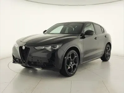 Nuova Alfa Romeo Stelvio Veloce 210 CV (154 kW) 2026 Nero SUV