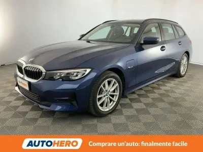 Usata BMW 320 Advantage 163 CV (119 kW) 2022 Blu Station wagon