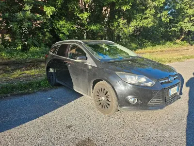 Usata Ford Focus 115 CV (84 kW) 2011 Nero Station wagon