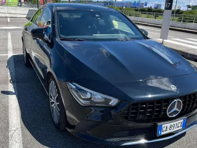Usata Mercedes CLA200 Business 150 CV (110 kW) 2020 Nero Coupé