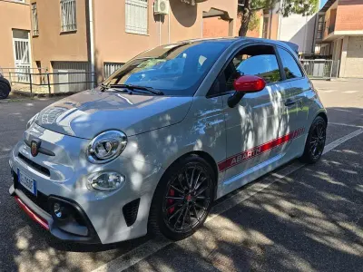 Usata Abarth 595 Competizione 179 CV (131 kW) 2021 Grigio Utilitaria