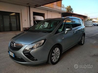 Usata Opel Zafira 150 CV (110 kW) 2013 Grigio Monovolume