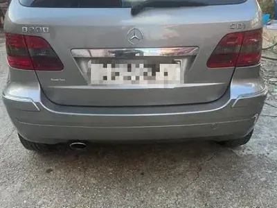 Usata Mercedes B200 2007 Grigio Monovolume