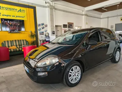 Usata Fiat Punto Evo Dynamic 75 CV (55 kW) 2011 Nero Utilitaria