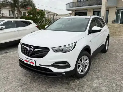 Occasion Opel Grandland X Business 120 PK (88 kW) 2018 Wit SUV
