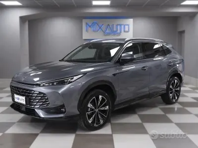 Usata MG HS Luxury 170 CV (125 kW) 2025 Grigio SUV
