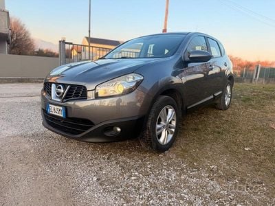 Usata Nissan Qashqai 117 CV (86 kW) 2012 Grigio SUV