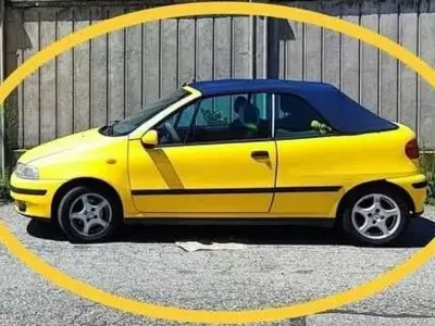 Usata Fiat Punto Cabriolet 86 CV (63 kW) 1999 Giallo Cabrio