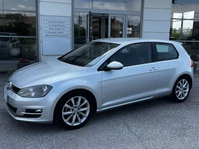 Usata VW Golf VII Highline 150 CV (110 kW) 2013 Argento riflesso Berlina