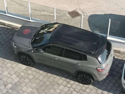 Usata Jeep Compass Trailhawk 170 CV (125 kW) 2020 Beige SUV