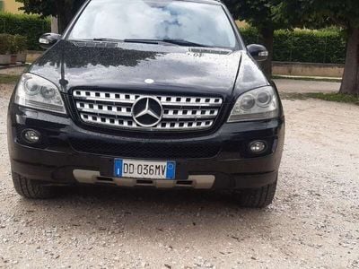 Mercedes ML320