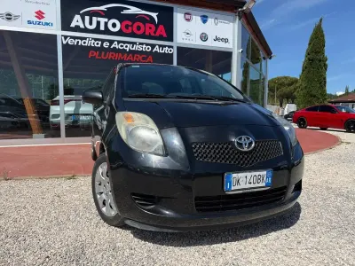 Usata Toyota Yaris Sol 69 CV (50 kW) 2007 Nero Utilitaria