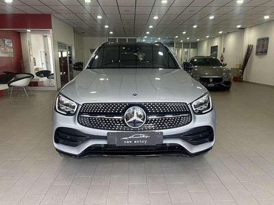 Usata Mercedes GLC300e Premium 194 CV (142 kW) 2021 Argento SUV