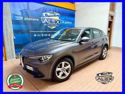 Usata Alfa Romeo Stelvio 150 CV (110 kW) 2017 Grigio SUV