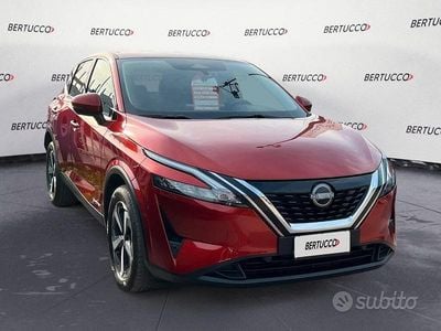 Usata Nissan Qashqai N-Connecta 190 CV (139 kW) 2023 Rosso SUV