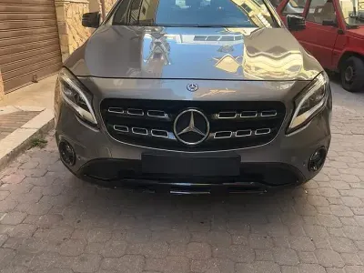Usata Mercedes GLA200 136 CV (100 kW) 2018 SUV