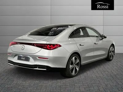 Nieuw Mercedes CLA200 163 PK (119 kW) 2026 Zwart