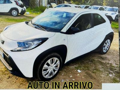 Usata Toyota Aygo X Active 72 CV (52 kW) 2023 Bianco SUV
